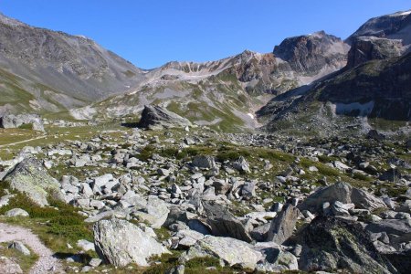 Le Col de Chavière se rapproche