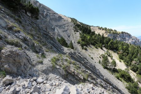 À l’approche de la partie la plus ravinée.