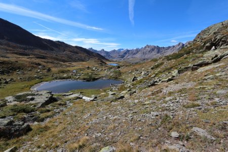 Un petit lac au-dessus de celui de la Cula.