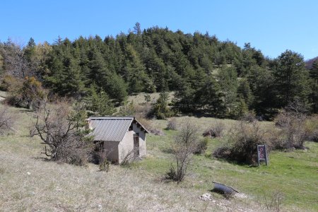 Détour à la cabane des Priourets.