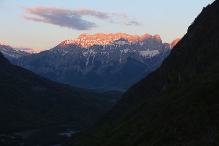 Premiers rayons sur la Montagne de Faraut...