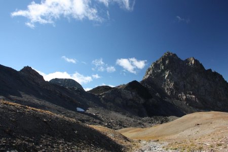 Regard arrière sur le Plan de Gandin & le Pic du Pelvat