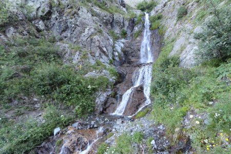 Traversée du torrent du Vallon.