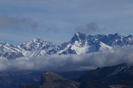 Gros plan sur la Roche de la Muzelle et le Pic du Clapier du Peyron