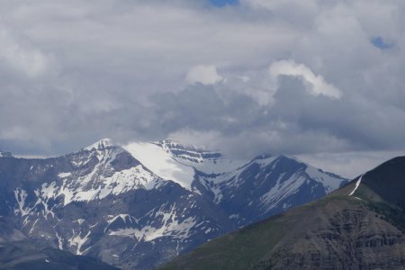 L’Estrop retient les nuages, merci ! ...