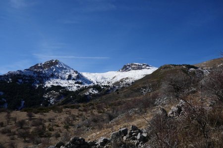 Les Cloches, il reste peu de neige hélas.