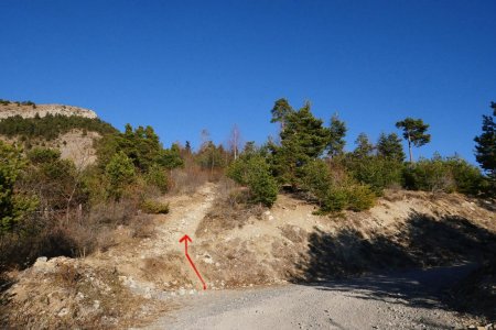 2ème raccourcis à gauche.