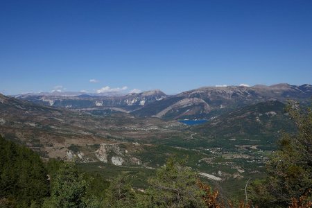 Panorama vers le Lac de Castillon, Novembre 2017 .