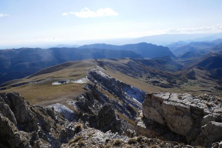 Au sud-est, la Crête des Conaples au 1er plan.