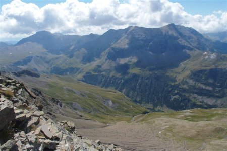 Arrivée sur la crête, à proximité du point 2851