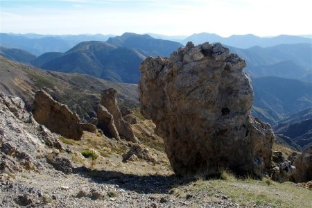 Sur la crête dominant le secteur de la Chamieia