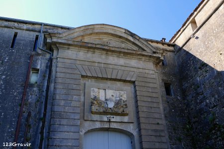 Porche d’entrée du Fort St-André