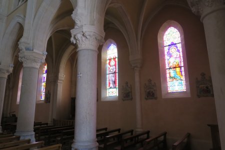 Intérieur de l’Eglise de Chazay-d’Azergues