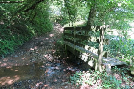 Passerelle sur le Ruisseau d’Huissel (circuit COPLER 22)