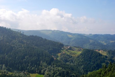 Depuis le sommet, profitons du soleil qui arrive enfin !