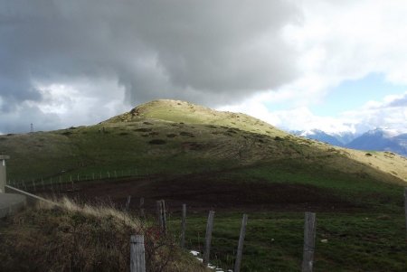 Du col, vue sur le Serre de l’Horizon