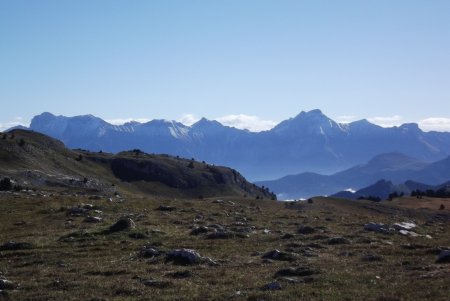 Obiou, Tête de l’Aupet, Grand Ferrand vus de Chamousset