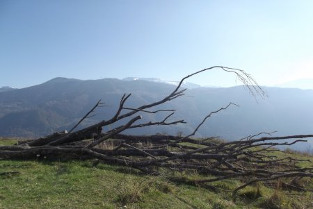 Au sommet de Pravena, le Taillefer