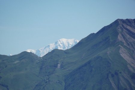 Zoom sur le col du Sabot et le Mont-Blanc