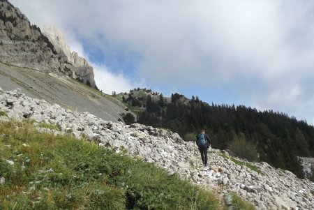 Sous le Pas de la Ville, direction le Pas de Berrièves