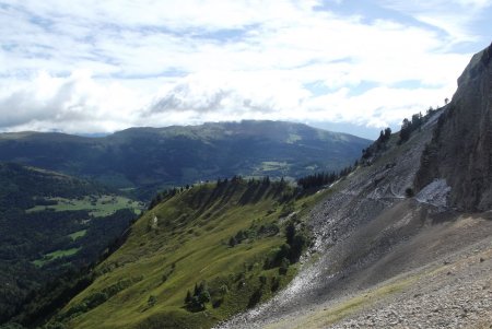 Vue sur la Côte Joubert et la Montagne de Gresse