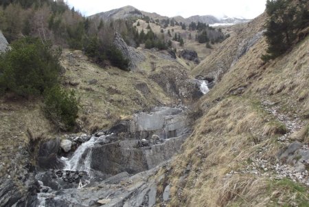 Traversée du ruisseau de l’Issart