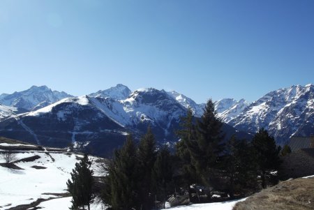 La Muzelle et Pied Moutet au 1er plan