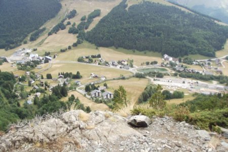 Dans la descente, le Belvédère et sa vue sur la station