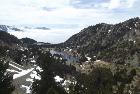 Lac Achard et Grand Serre dans les nuages