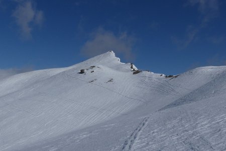 Se rapprocher de la crête.