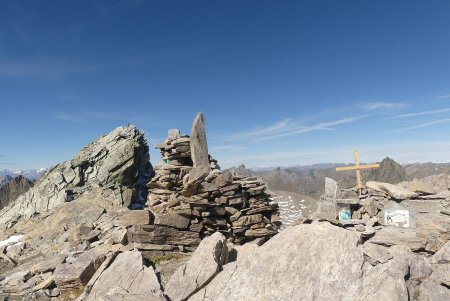 Au sommet du Mont de Maniglia.