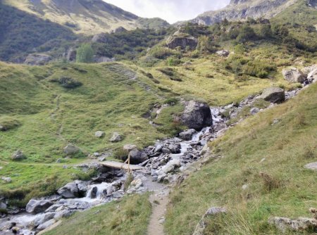 On traverse le Torrent de Vallon Clos