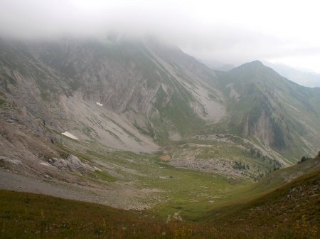 Descente sur le chalet de Bounavaletta.