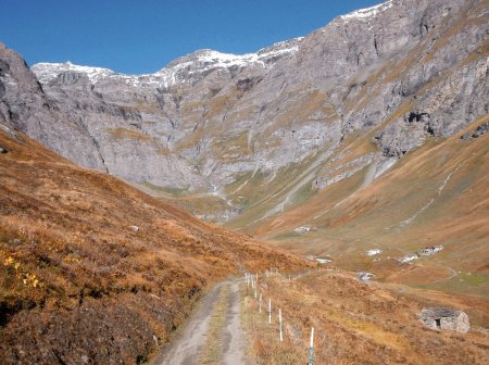 Arrivée sur le Vallon d’en Haut par une légère descente.