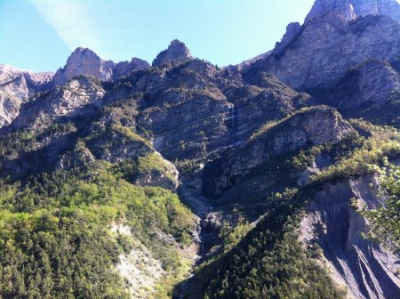 Vallée du Rabiou et ses parois