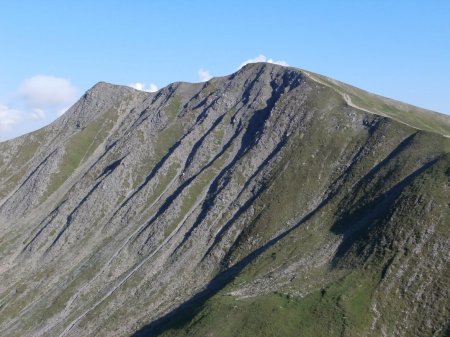 Vue en arrière sur le mont Jovet.