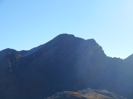 Tête de l’Enchastraye, imposante de ce point de vue.