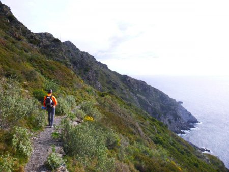 Début du sentier balcon