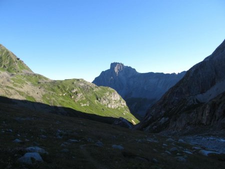 Aiguille du Fruit (3048m)