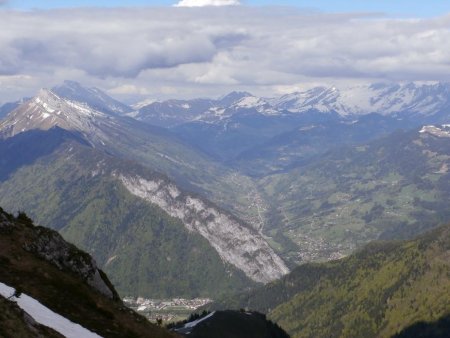 Mont Lachat, vallée des Villards et Aravis.