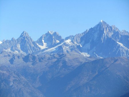 Retour face au Chardonnet, aux Aiguilles d’Argentière et Verte.