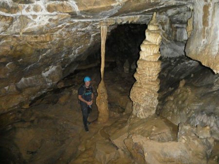 Stalagmite et colonne.