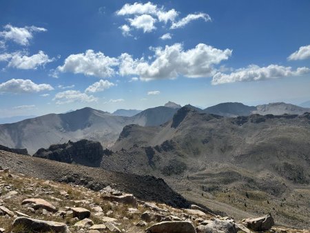 Vers le sud-est Mont Mounier, ...Cime de Pal...