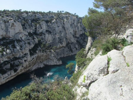 Points de vue sur la calanque d’en Vau.