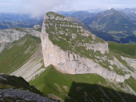 Tour de Mayen vue du sommet.