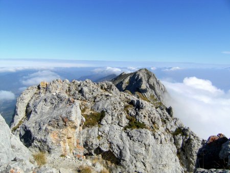 Du véritable sommet, le premier sommet et les Rochers de l’Ours