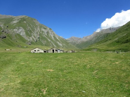 Les granges Bernard.