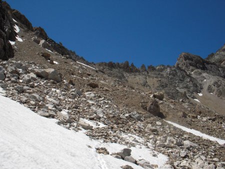 Le col des Béraudes en perspective