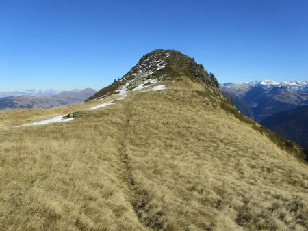 La crête et le sommet de Roche Plane.