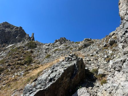 Le «faux» col de la Béranne (celui du sentier).